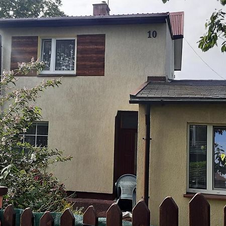 Dom Wakacyjny U Mirka Ustka Kültér fotó